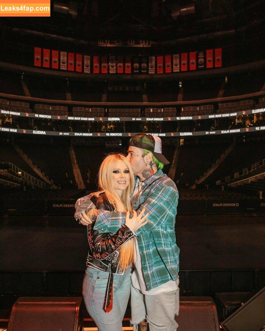 Avril Lavigne / AvrilLavigne leaked photo photo #0138