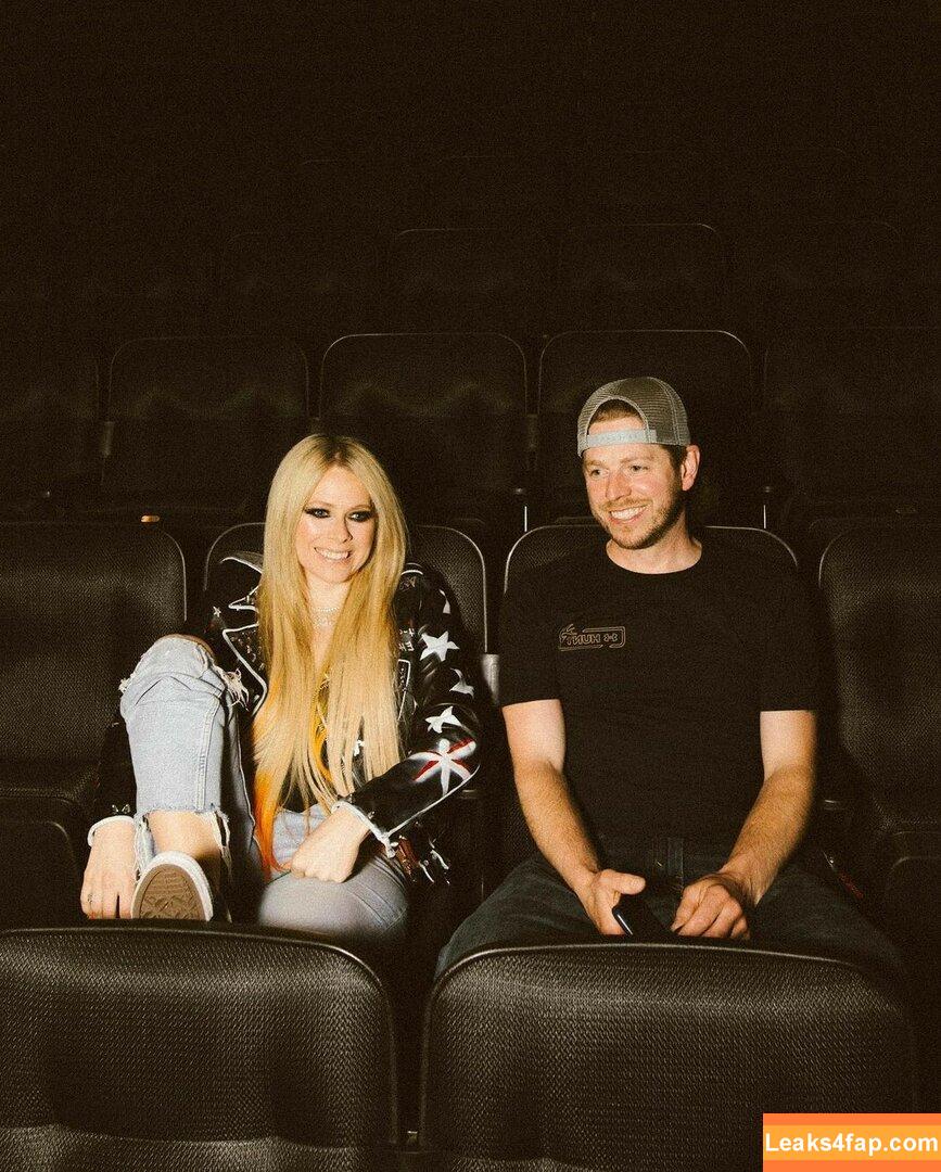 Avril Lavigne / AvrilLavigne leaked photo photo #0140