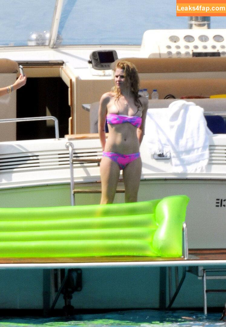 Avril Lavigne / AvrilLavigne leaked photo photo #0157