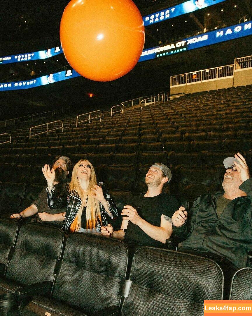 Avril Lavigne / AvrilLavigne leaked photo photo #0169