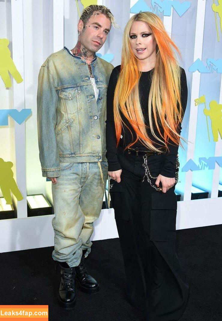 Avril Lavigne / AvrilLavigne leaked photo photo #0231