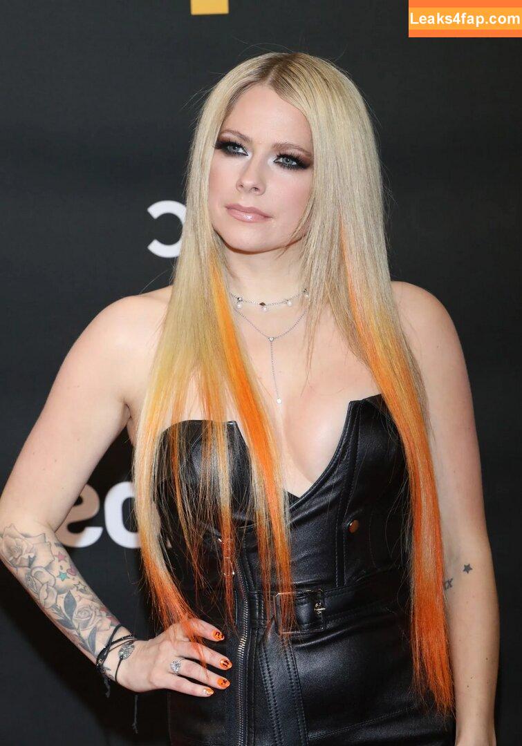 Avril Lavigne / AvrilLavigne leaked photo photo #0238
