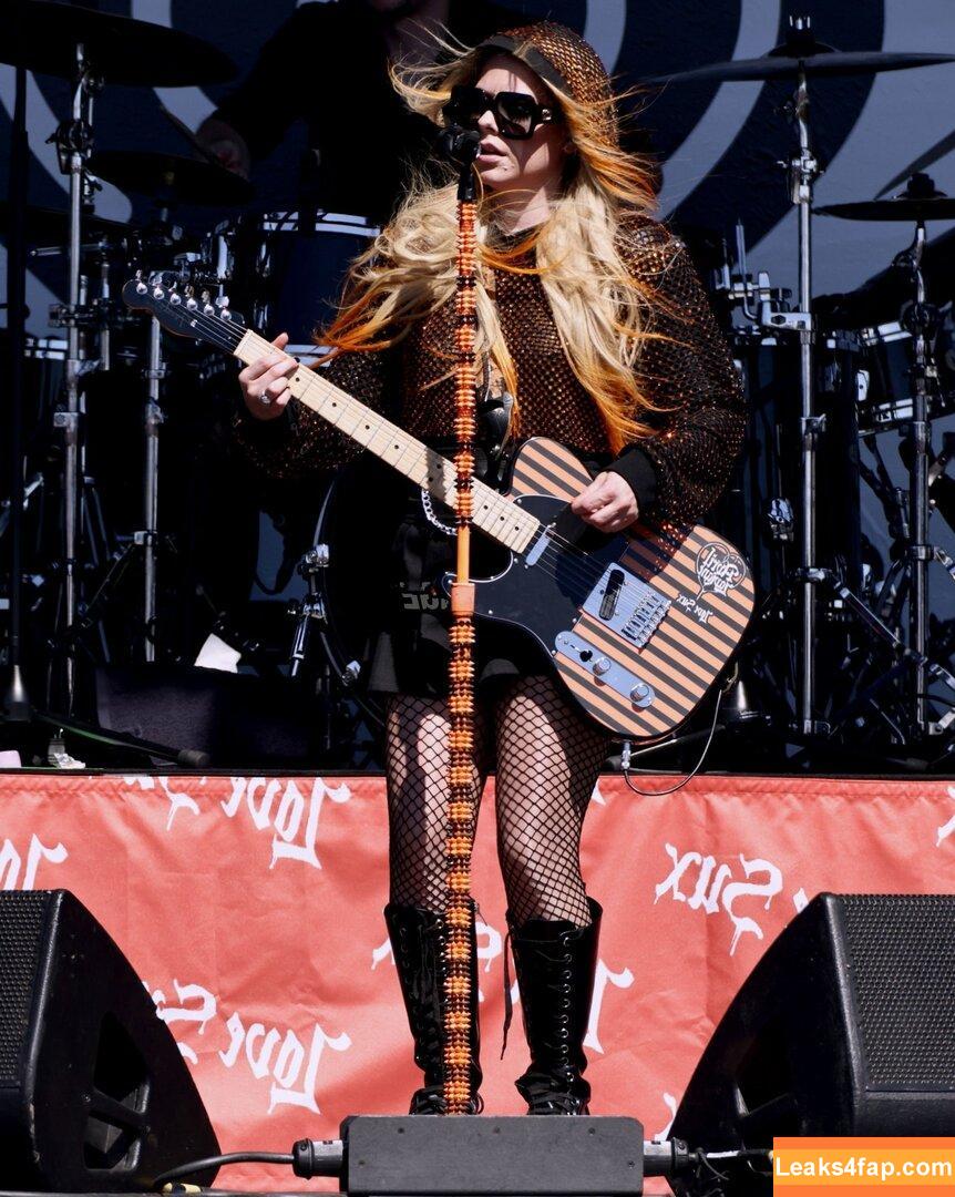 Avril Lavigne / AvrilLavigne leaked photo photo #0258