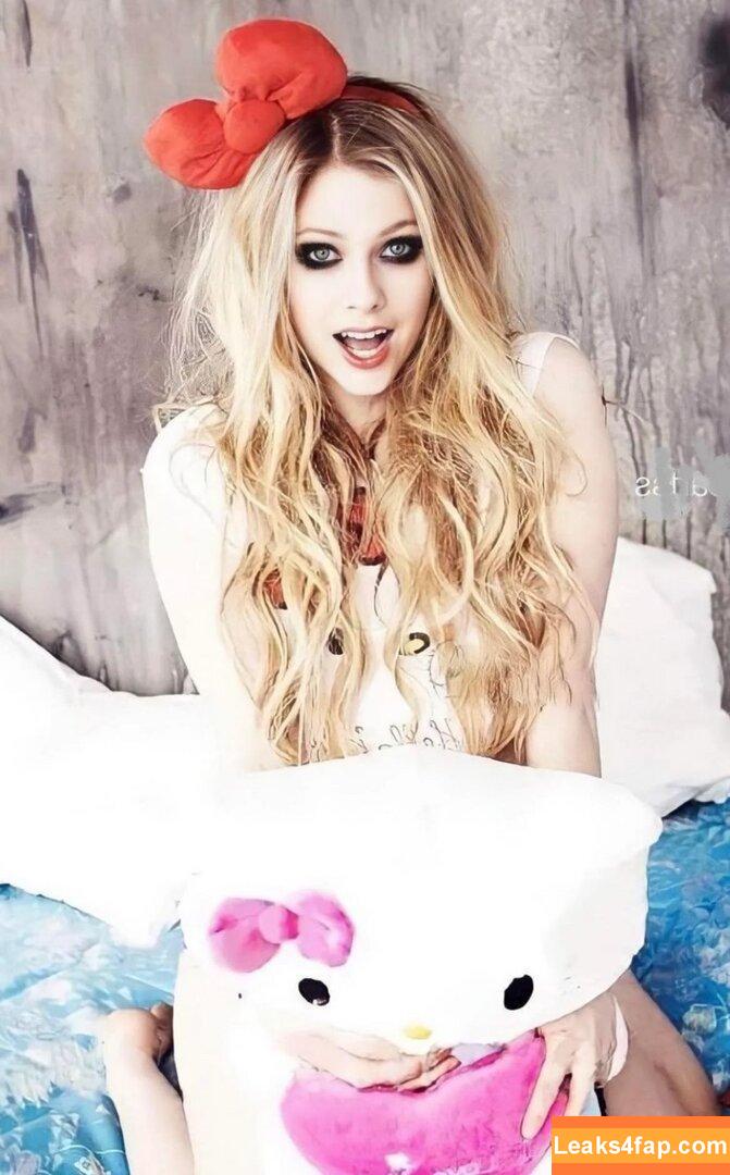 Avril Lavigne / AvrilLavigne leaked photo photo #0286