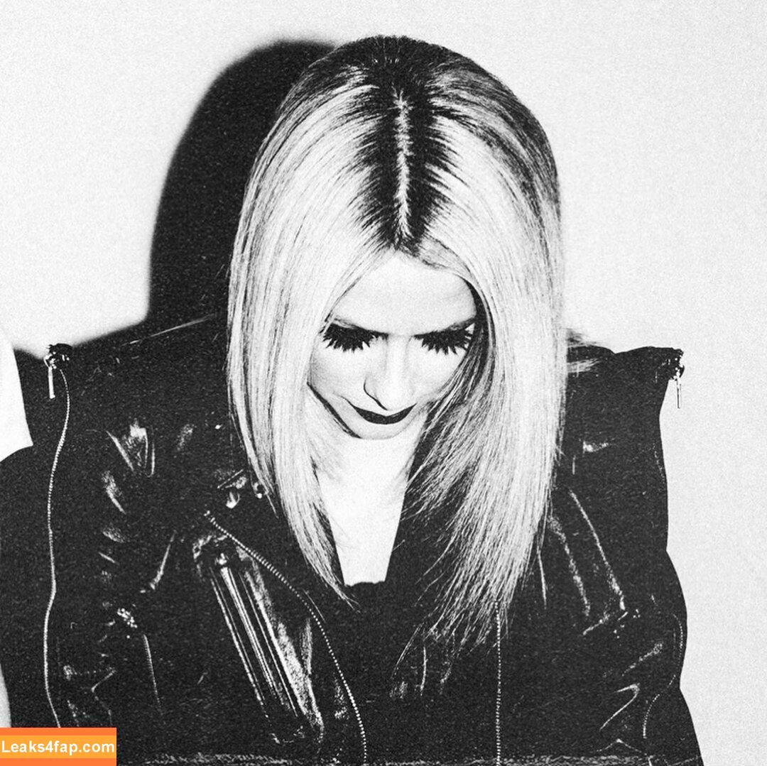 Avril Lavigne / AvrilLavigne leaked photo photo #0307