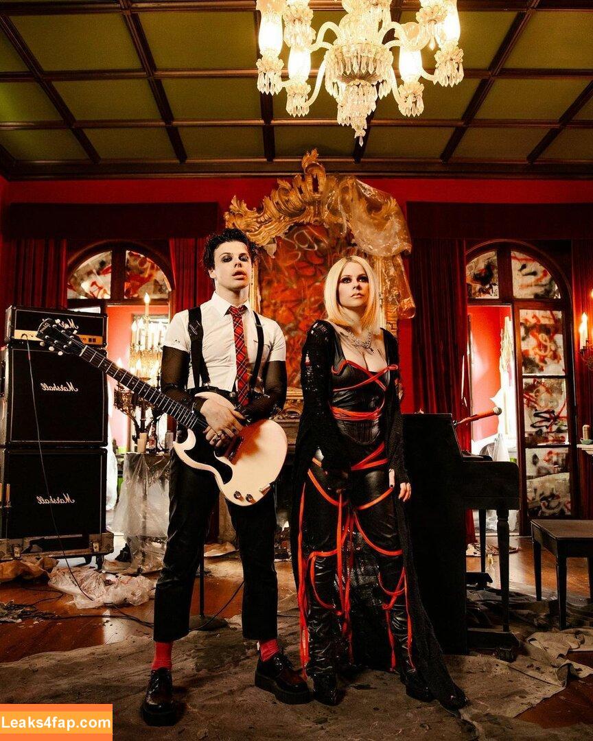 Avril Lavigne / AvrilLavigne leaked photo photo #0316