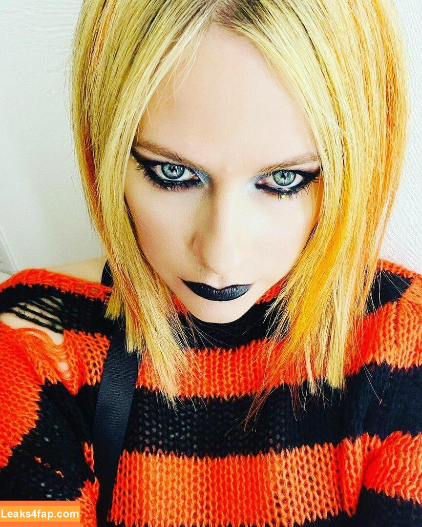 Avril Lavigne / AvrilLavigne leaked photo photo #0321