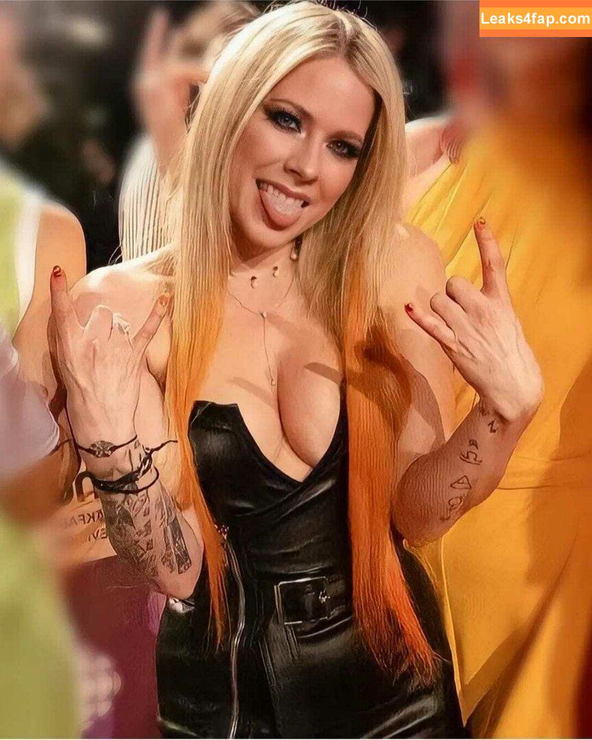 Avril Lavigne / AvrilLavigne leaked photo photo #0341