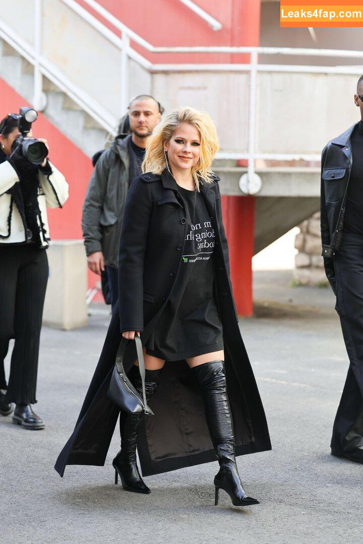 Avril Lavigne / AvrilLavigne leaked photo photo #0351
