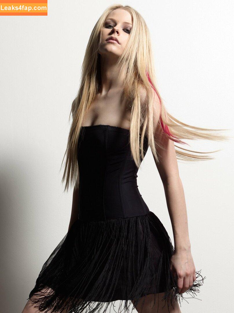 Avril Lavigne / AvrilLavigne leaked photo photo #0378
