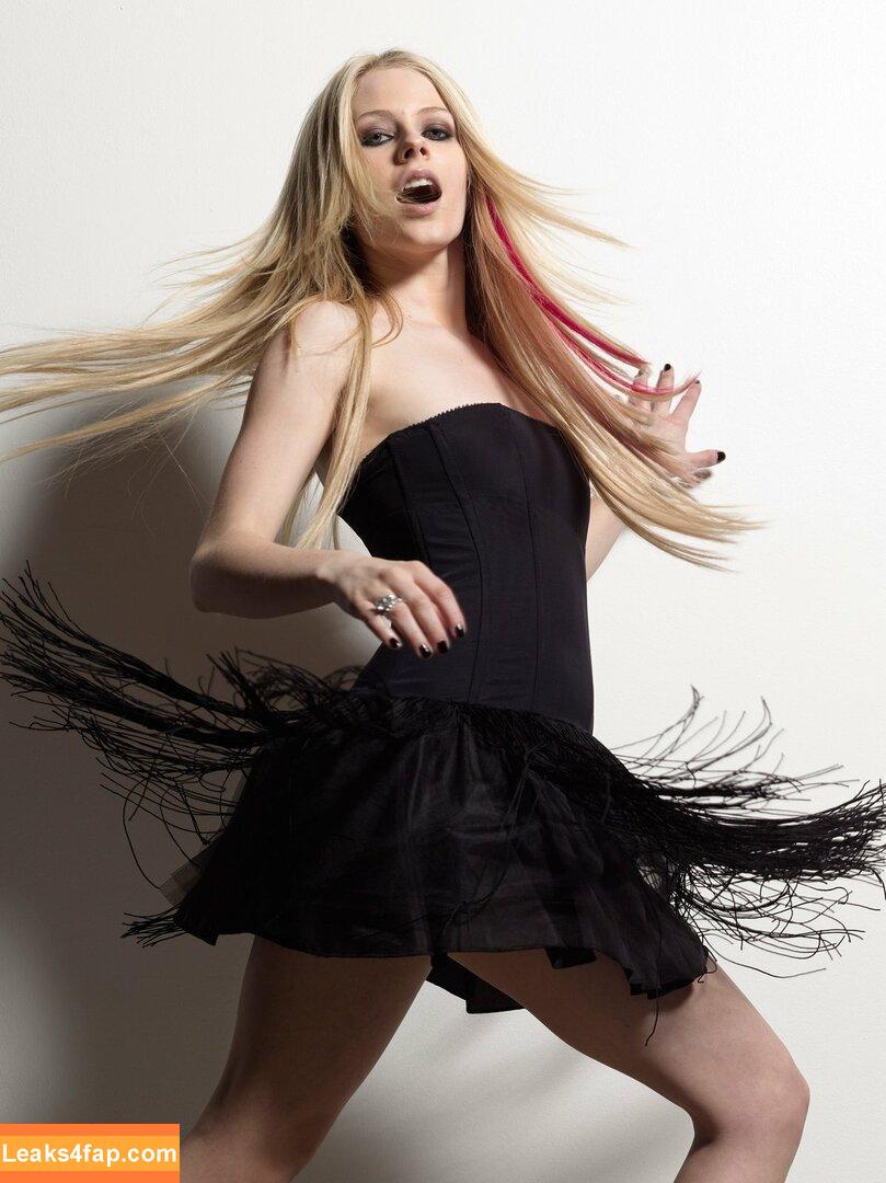 Avril Lavigne / AvrilLavigne leaked photo photo #0380