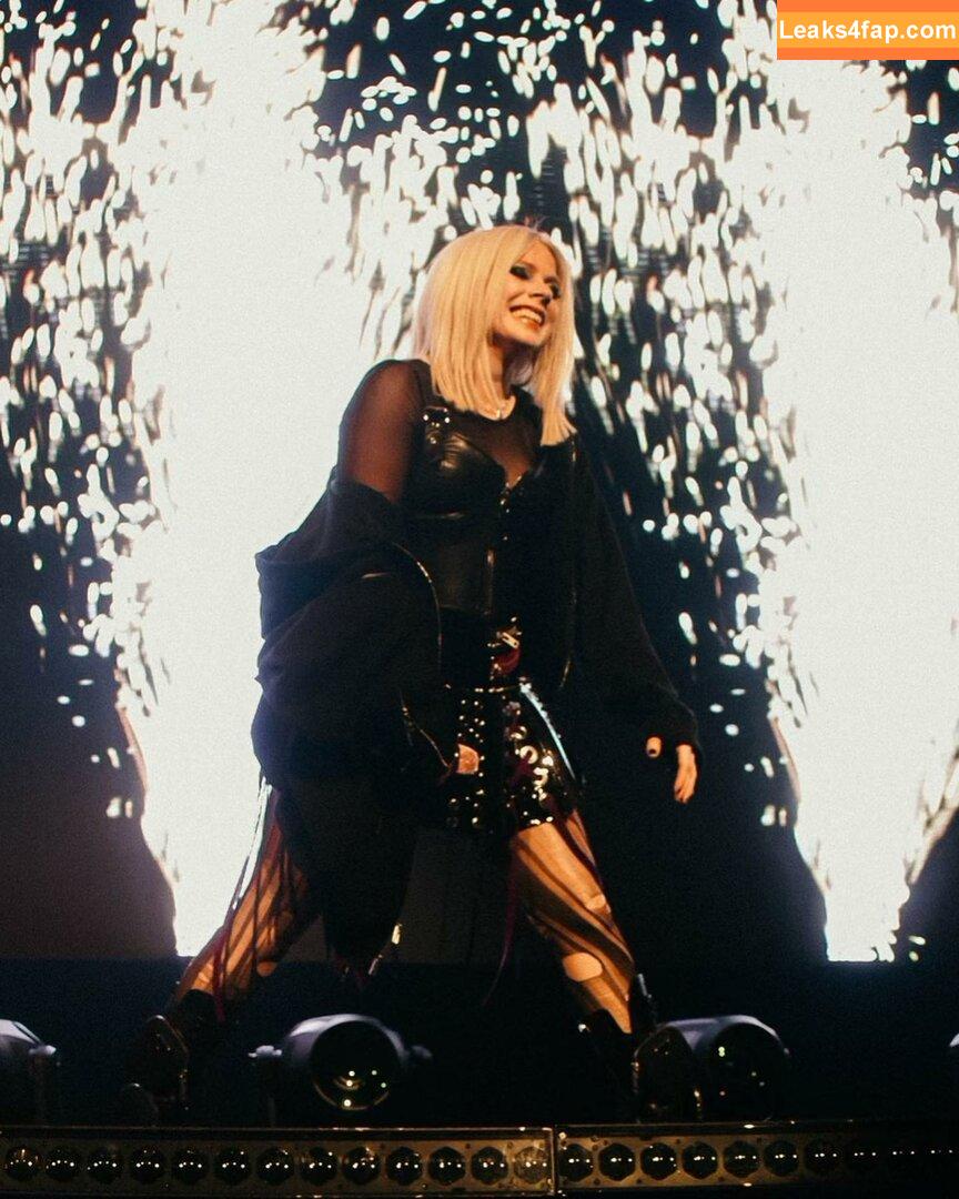 Avril Lavigne / AvrilLavigne leaked photo photo #0425