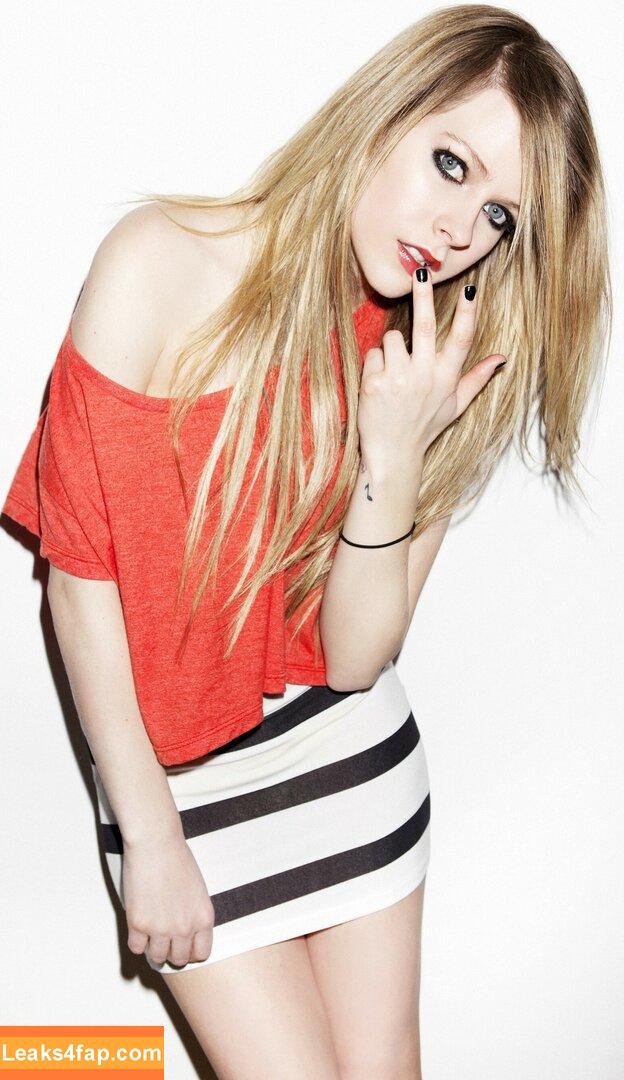 Avril Lavigne / AvrilLavigne leaked photo photo #0442