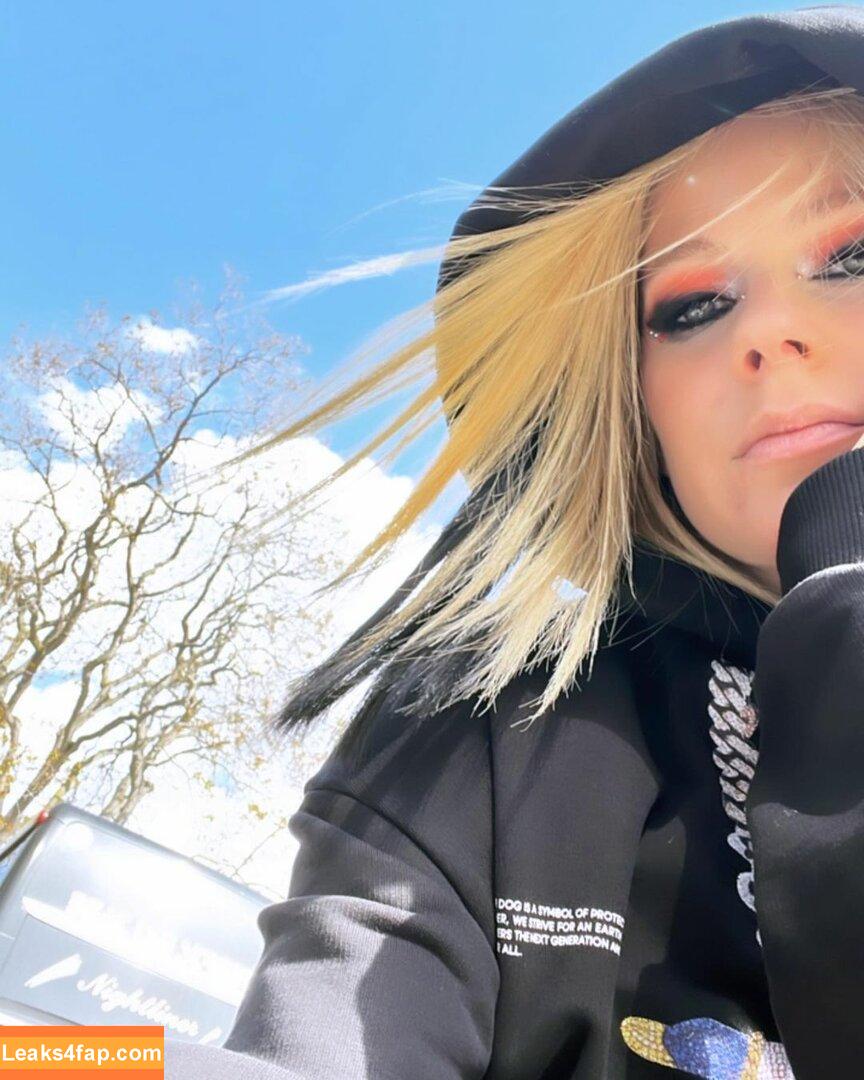 Avril Lavigne / AvrilLavigne leaked photo photo #0454