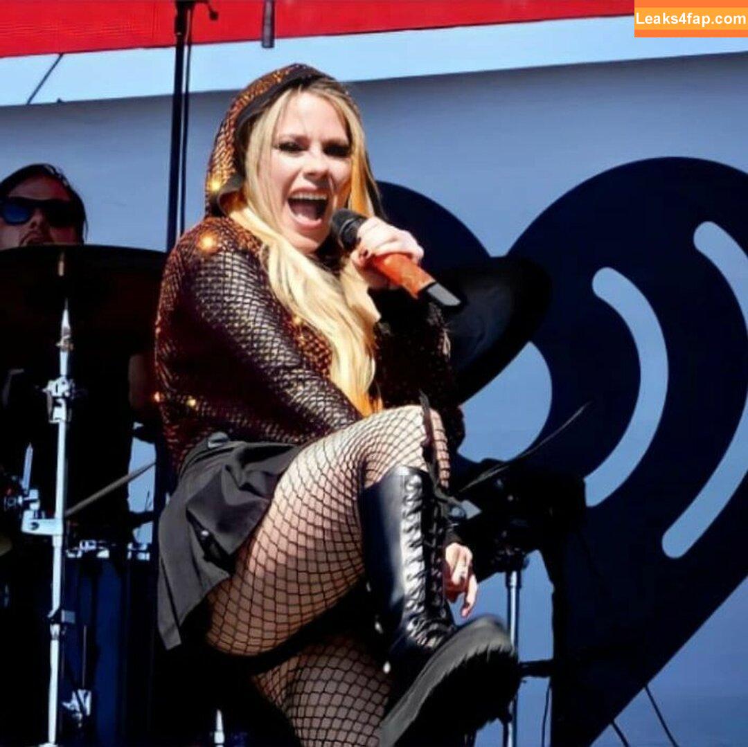 Avril Lavigne / AvrilLavigne leaked photo photo #0462