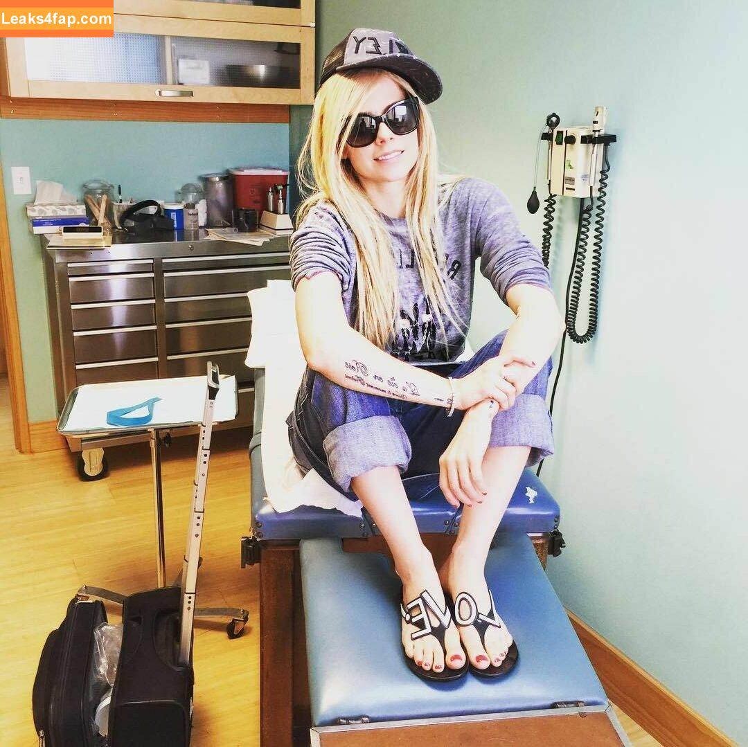 Avril Lavigne / AvrilLavigne leaked photo photo #0470