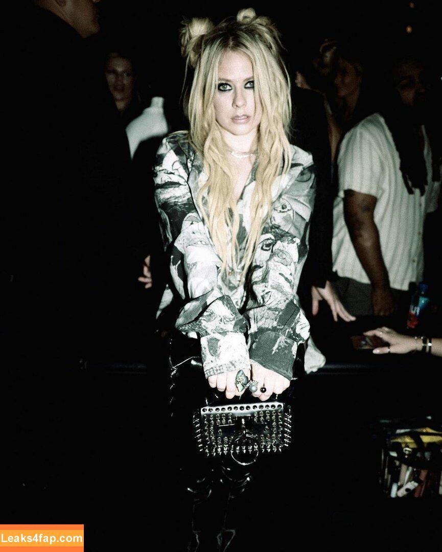 Avril Lavigne / AvrilLavigne leaked photo photo #0532