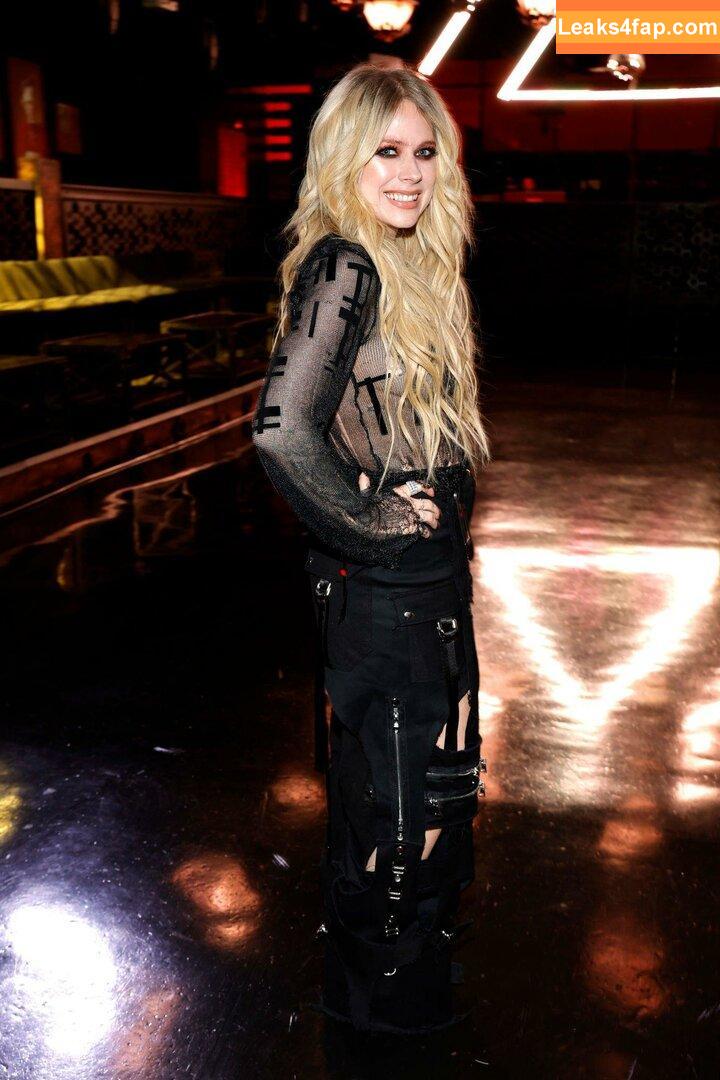 Avril Lavigne / AvrilLavigne leaked photo photo #0572