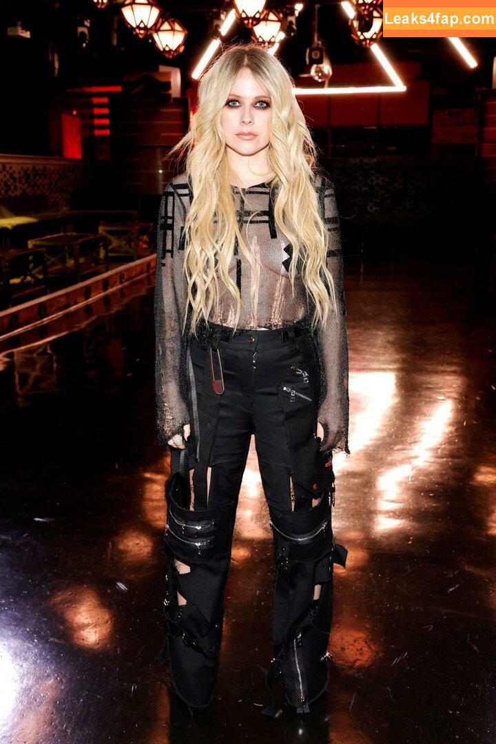 Avril Lavigne / AvrilLavigne leaked photo photo #0581