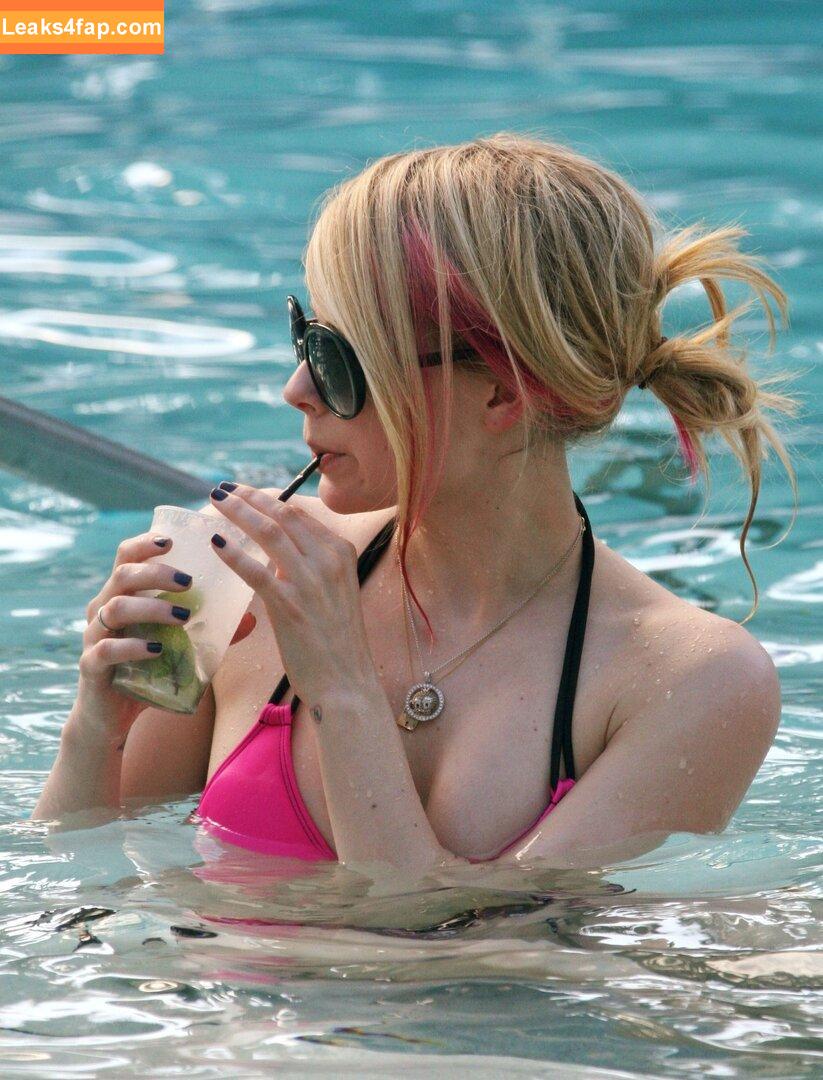 Avril Lavigne / 70927915 / AvrilLavigne leaked photo photo #0751