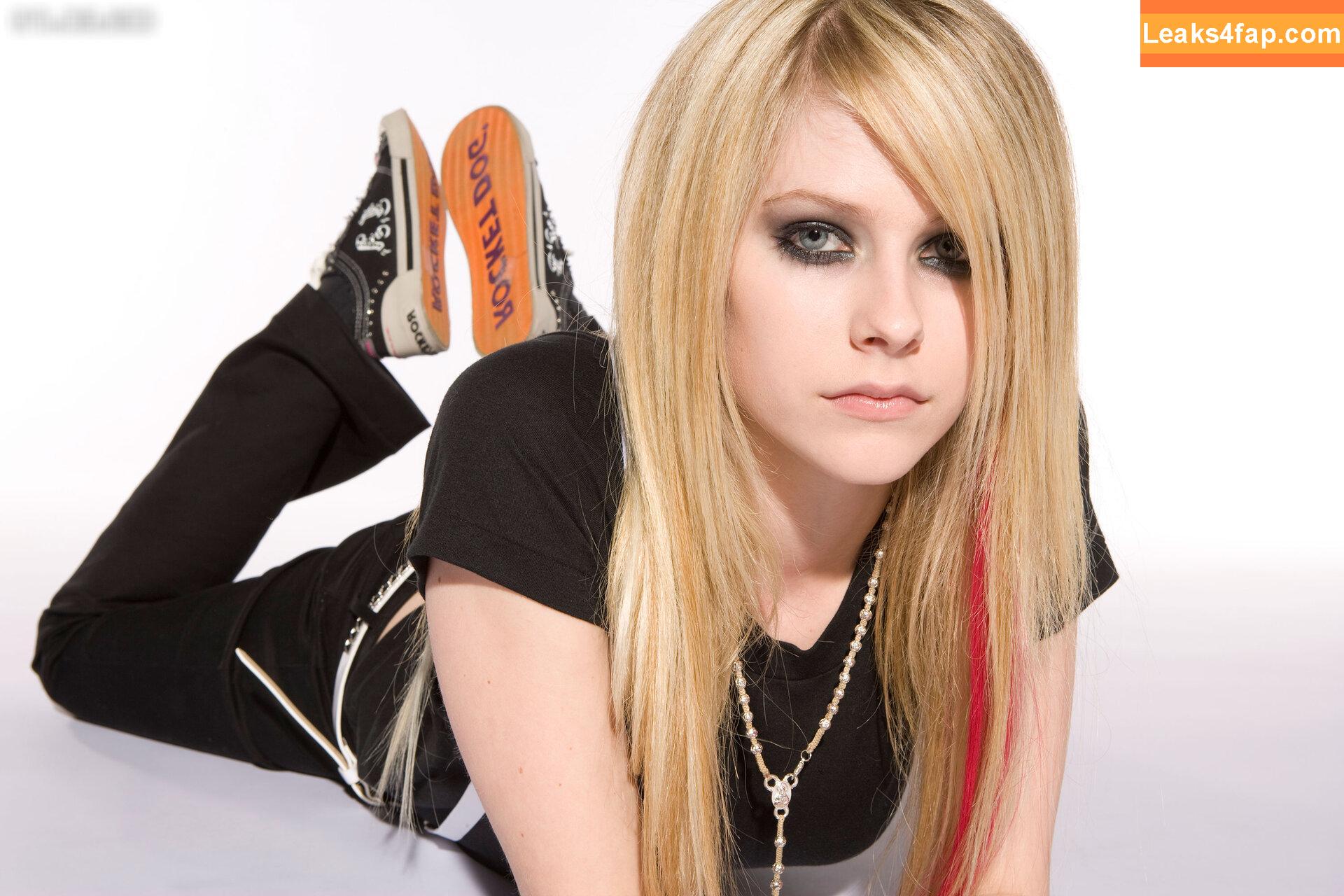 Avril Lavigne / 70927915 / AvrilLavigne leaked photo photo #0765