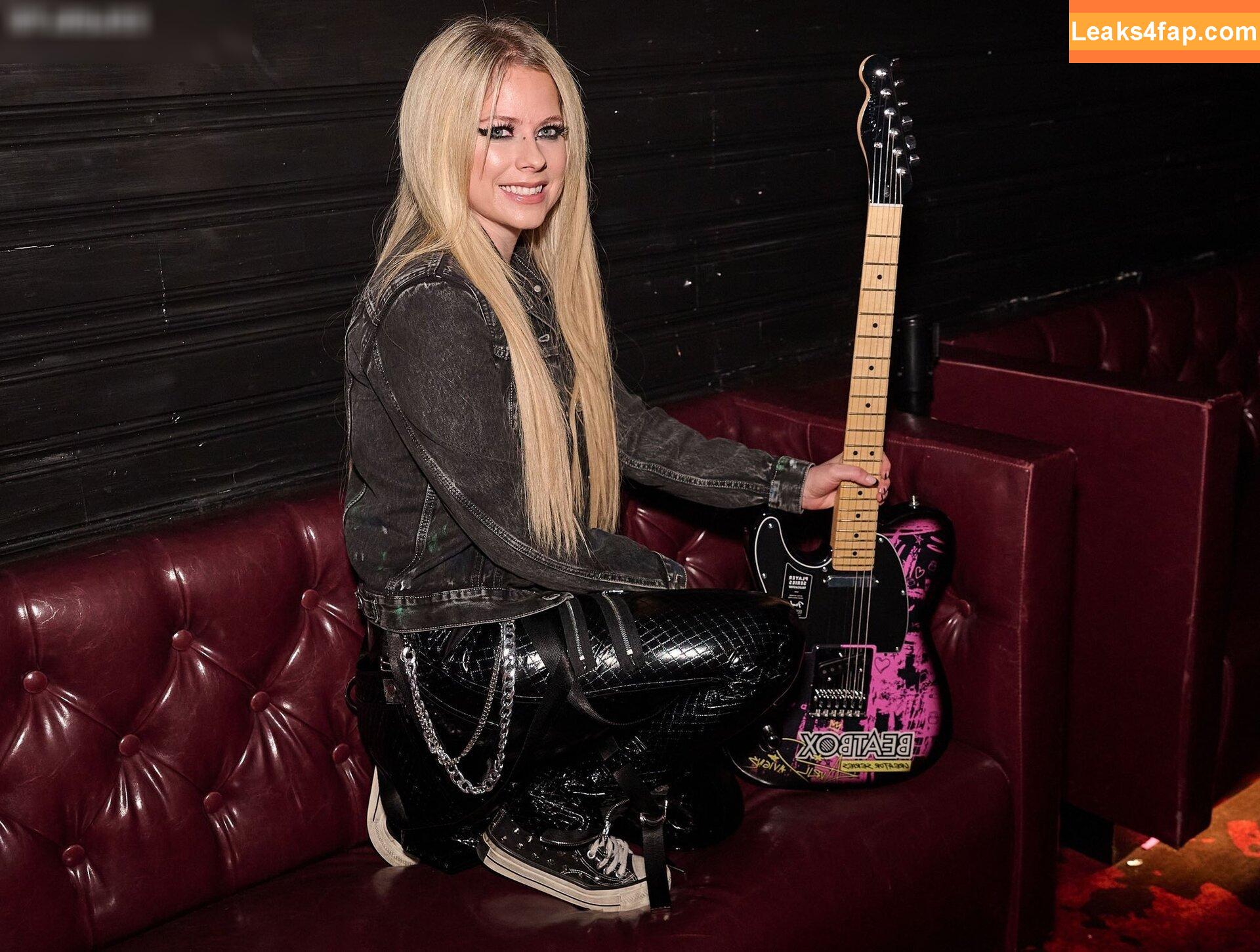 Avril Lavigne / 70927915 / AvrilLavigne leaked photo photo #0834