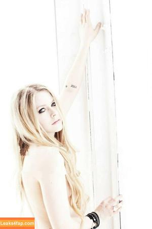 Avril Lavigne photo #0046