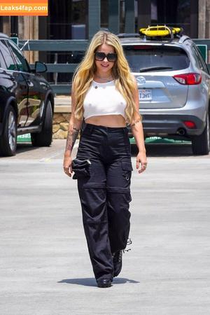 Avril Lavigne photo #0108