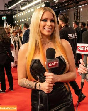 Avril Lavigne photo #0141