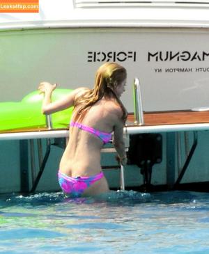 Avril Lavigne photo #0151