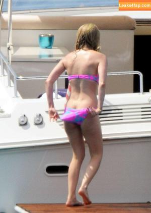 Avril Lavigne photo #0161