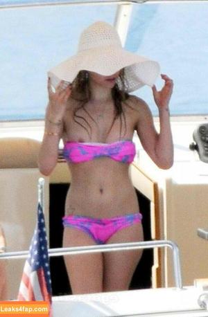 Avril Lavigne photo #0167