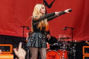 Avril Lavigne photo #0197