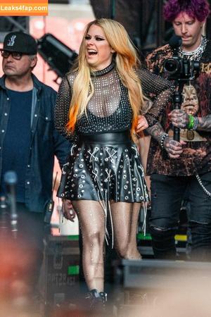 Avril Lavigne photo #0198