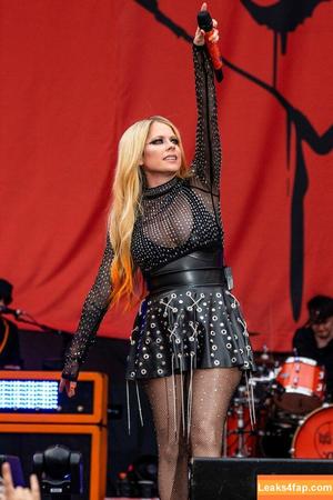 Avril Lavigne photo #0199
