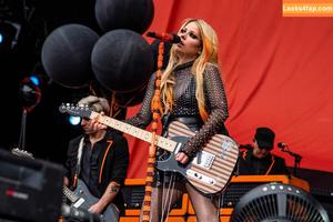 Avril Lavigne photo #0204
