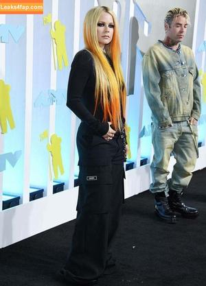 Avril Lavigne photo #0228