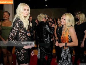 Avril Lavigne photo #0232