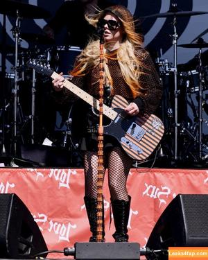 Avril Lavigne photo #0258