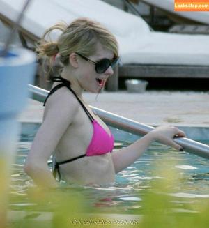 Avril Lavigne photo #0337