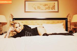 Avril Lavigne photo #0350