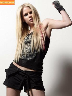 Avril Lavigne photo #0382