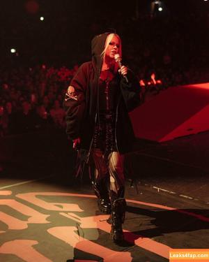 Avril Lavigne photo #0426