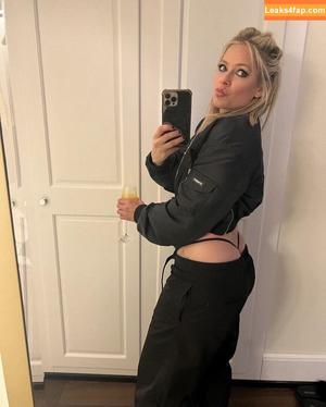 Avril Lavigne photo #0450