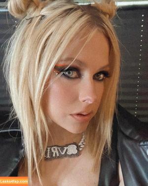 Avril Lavigne photo #0452