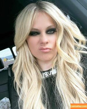 Avril Lavigne photo #0467