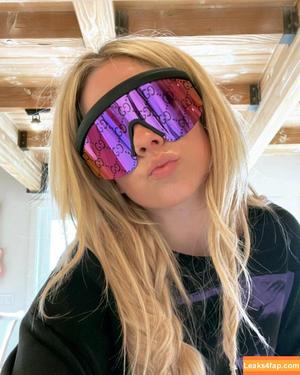 Avril Lavigne photo #0475