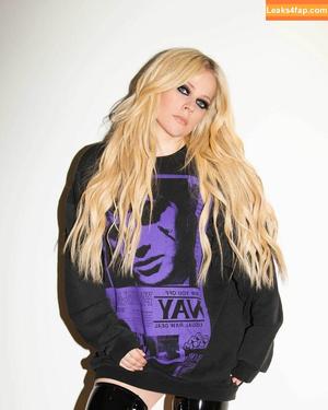 Avril Lavigne photo #0481