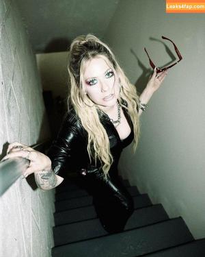 Avril Lavigne фото #0566