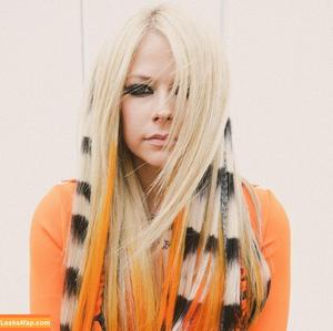 Avril Lavigne фото #0612